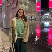 Estudiante del grado Media Studies en la Universidad de Murcia (España). Oferto clases de iniciación musical, lenguaje musical, oboe, armonía y algunas asignaturas escolares de ESO o Bachillerato de Ciencias Sociales (Lengua, Historia, Inglés, Geografía..
